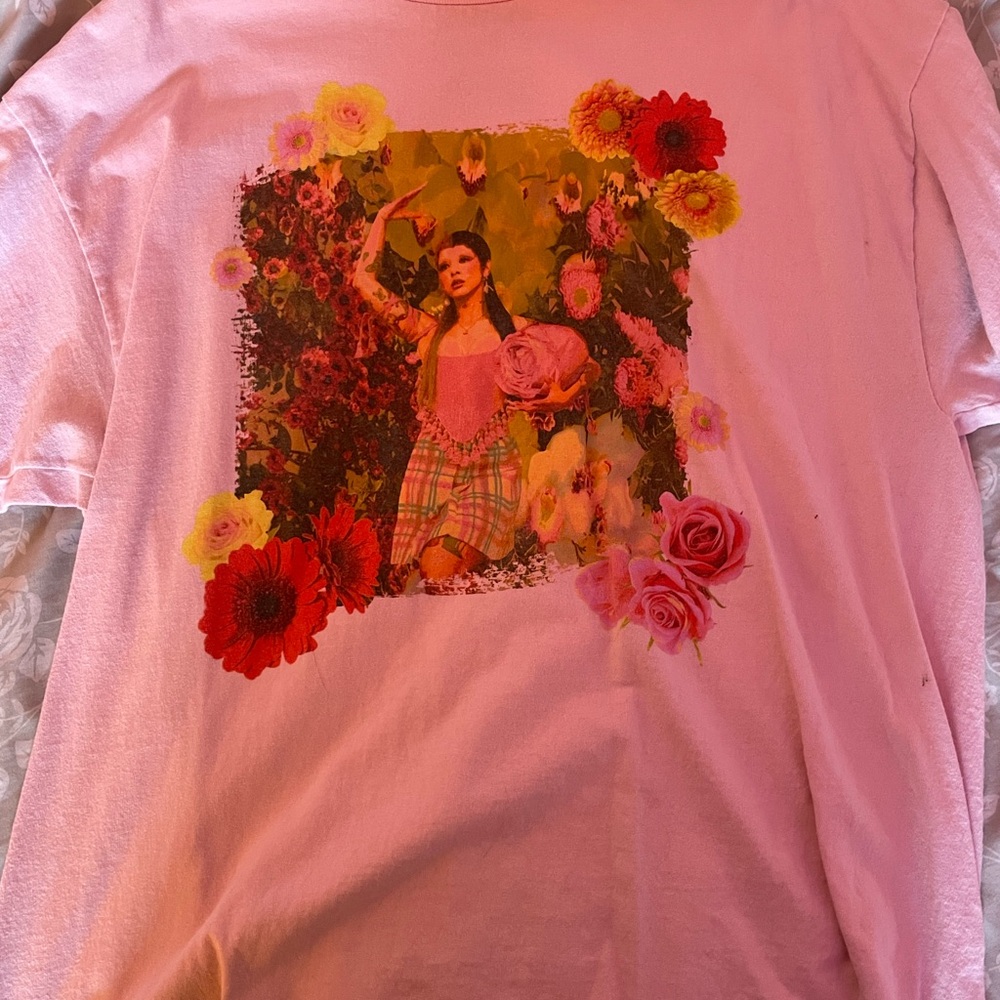Pink Melanie Martinez shirt XL hot topic